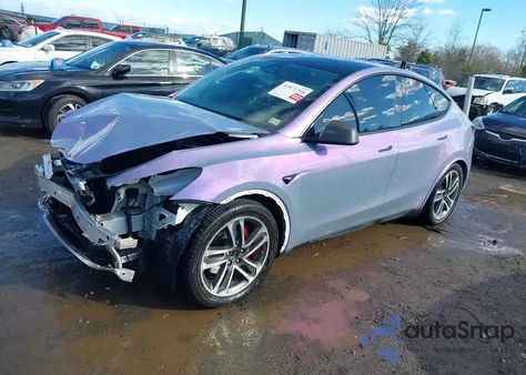 2023 Tesla Model Y Performance Dual Motor All-Wheel Drive from USA, damaged, VIN 7SAYGDEF1PF948232